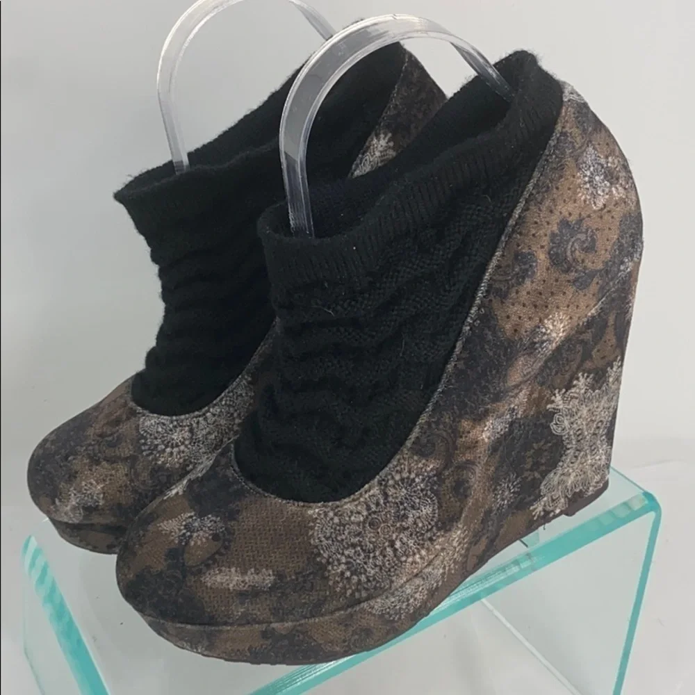 DESIGUAL Sz 9 Sock Velvet Gray Velvet High Wedges